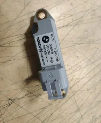 BMW X5 E53 Airbag deployment crash/impact sensor 65776911038