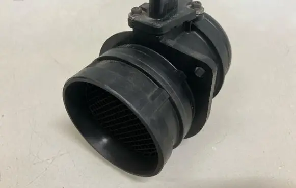 Audi Q7 4L Mass air flow meter 06J906461D HTCAFH60-37