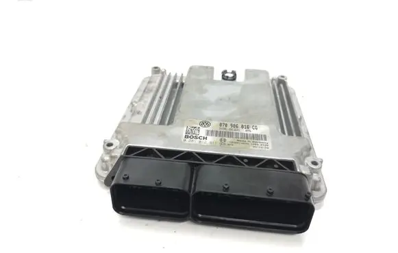 Volkswagen Transporter - Caravelle T5 Engine control unit/module 070906016CG 0281012911