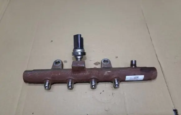 Renault Megane III Fuel main line pipe A2C27000234