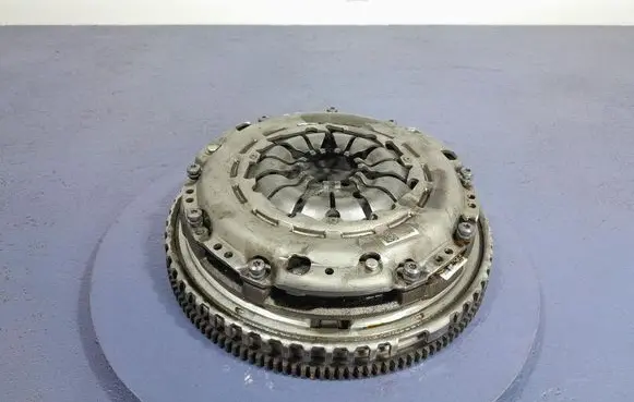 Nissan Qashqai Clutch set kit 301010007R