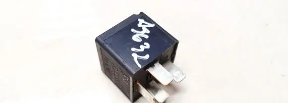 Ford Focus Other relay 5m5t14b192ca v23136-b1-x66