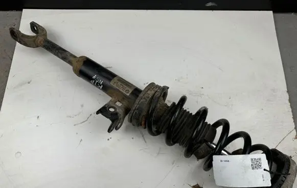 BMW 5 GT F07 Front shock absorber with coil spring 6795445 F07V044B