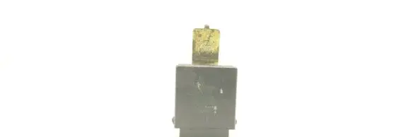 Subaru Forester SF Window wiper relay RK0098
