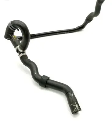 Engine coolant pipe/hose