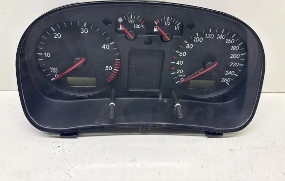 Volkswagen Golf IV Speedometer (instrument cluster) 1J0920802G