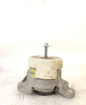 Mercedes-Benz C AMG W205 Engine mount bracket A2132402200
