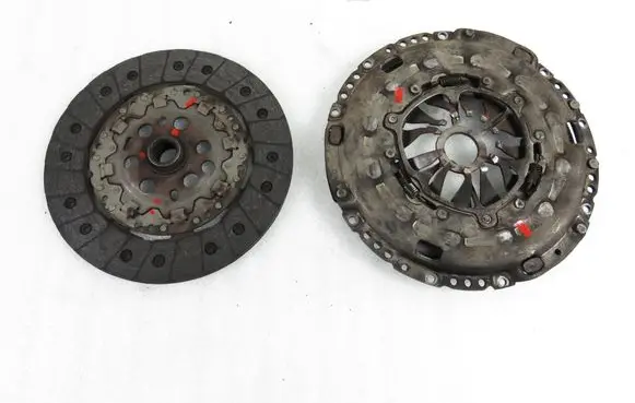Volkswagen Caddy Clutch set kit 323064110