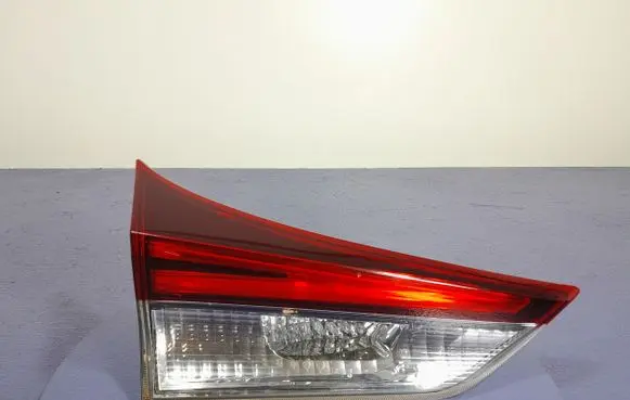 Toyota Auris E180 Rear/tail lights 02-354