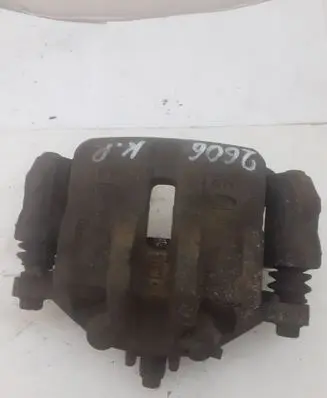 KIA Carens III Front brake caliper 581101D110