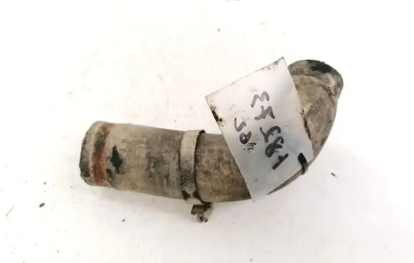 Audi A4 S4 B5 8D Engine coolant pipe/hose