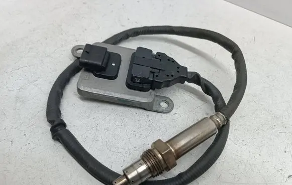 Mercedes-Benz Vito Viano W447 Lambda probe sensor A0009059703 0009059703