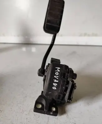 Opel Movano A Accelerator throttle pedal 6PV00811904 7700314525