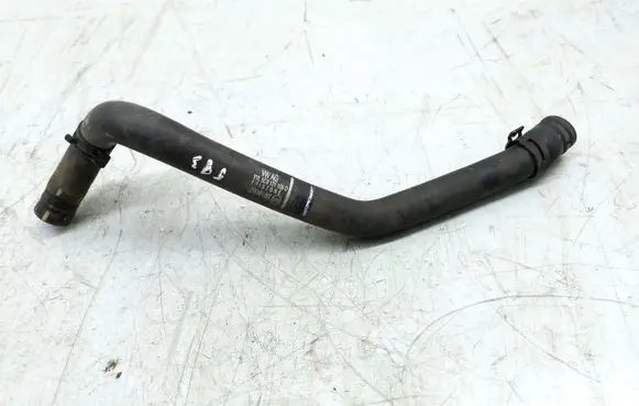 Volkswagen Jetta VI Engine coolant pipe/hose 5C0121109D