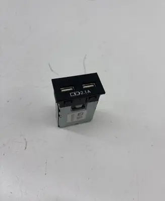 Lexus RX 450H USB socket connector 8553250030