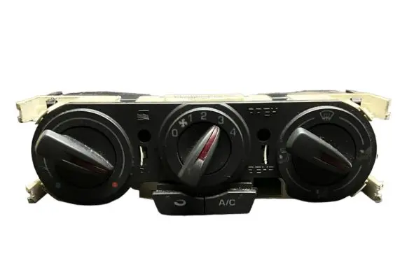 Seat Ibiza IV (6J,6P) Climate control unit 6J0820045B 90151372
