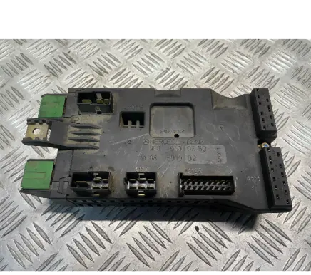 Mercedes-Benz Vito Viano W638 Fuse module 0005400650 08501002