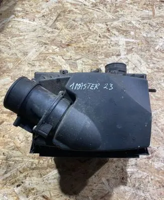Renault Master III Air filter box 8200751534