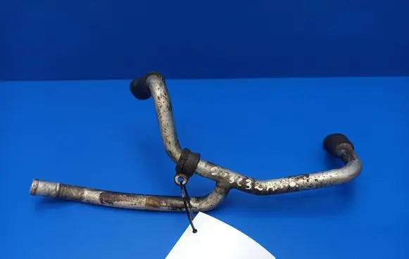 Mercedes-Benz C AMG W203 Engine coolant pipe/hose A1122380182
