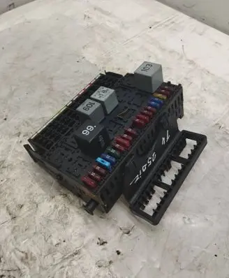 Volkswagen Transporter - Caravelle T4 Fuse box set 357937039