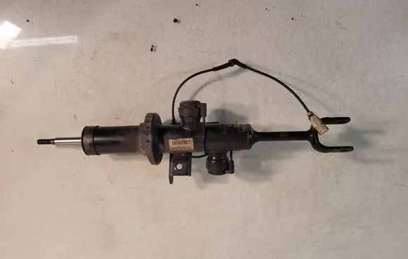 BMW 7 F01 F02 F03 F04 Front shock absorber/damper 6791672