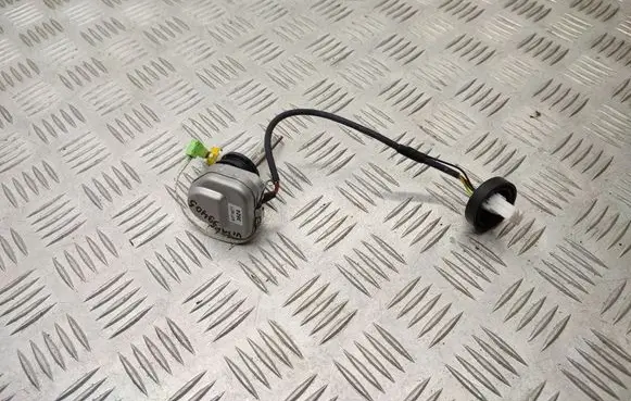 Suzuki Grand Vitara II Xenon bulb W3T16071