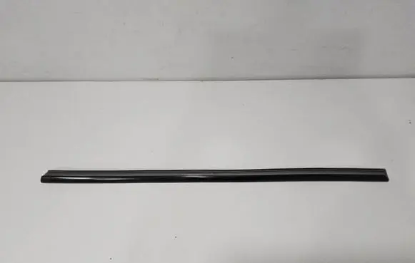Mercedes-Benz G W461 W463 1st Gen Fender trim (molding) A4636900662 A4636981062