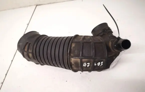 Skoda Superb B5 (3U) Air intake hose/pipe 3b0129615m