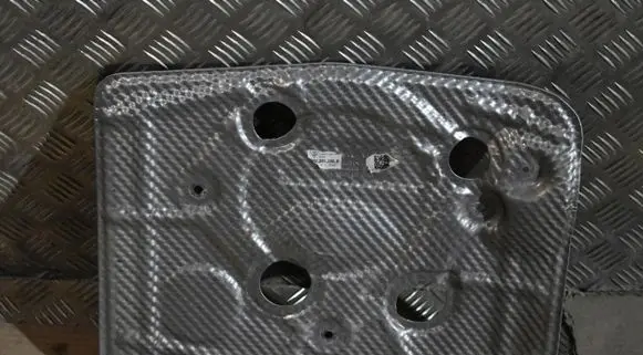 Porsche 992 Muffler mount bracket/holder 