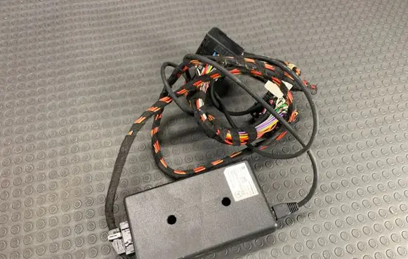 Mercedes-Benz ML W164 Phone control unit/module B67824252