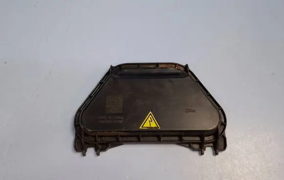 Audi A5 8T 8F Headlight/headlamp dust cover 8T0941004AK