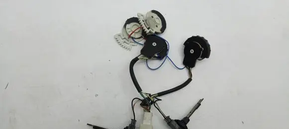 BMW 7 F01 F02 F03 F04 Interior temperature sensor N8064001