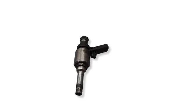 Volkswagen PASSAT CC Fuel injector 06H906036G