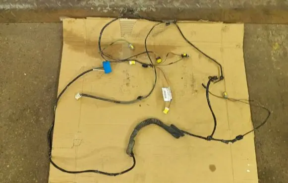 Renault Espace - Grand espace IV Tailgate/trunk wiring harness 8200103508