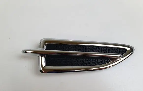 Ford Escape III Fender trim (molding) DJ5416C216