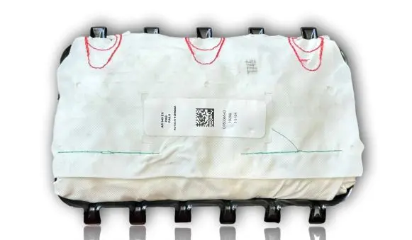 Alfa Romeo Stelvio Passenger airbag