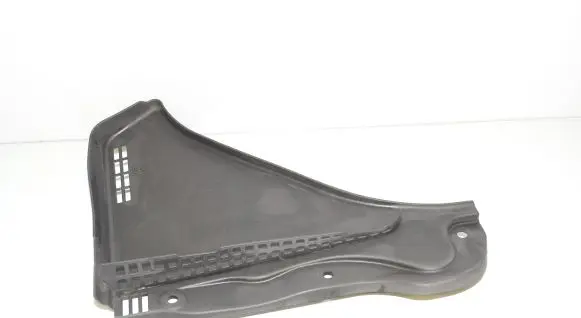 BMW 6 F06 Gran coupe Wiper trim 7216977 51717216977