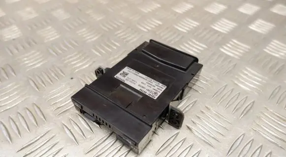 Toyota Prius (XW50) Other control units/modules 0868600350