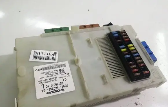 Volvo S80 Fuse box set 7G9T14C256GA
