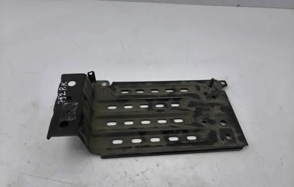 Mitsubishi Outlander Battery tray 