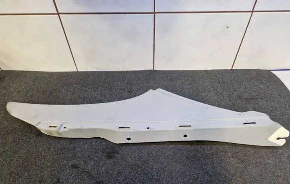 BMW 7 E65 E66 (C) pillar trim 8223689