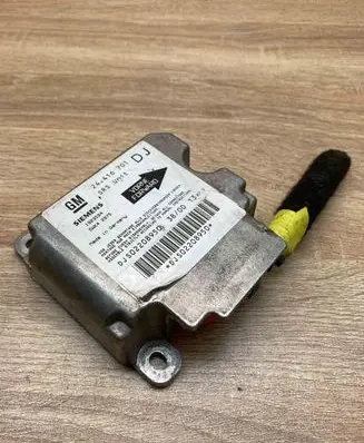 Opel Vectra B Airbag control unit/module 24416701 5WK42975