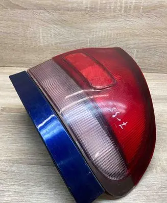 Mazda 626 Tailgate rear/tail lights 0431392