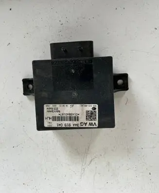 Volkswagen PASSAT CC Power management control unit 3aa919041