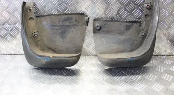 Honda Legend III KA9 Rear mudguard 