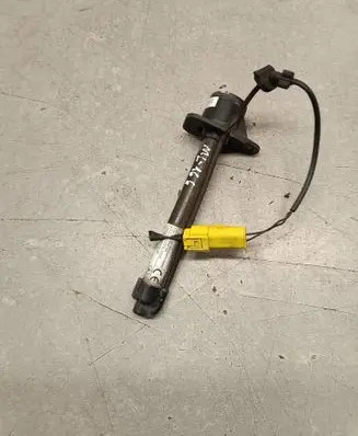 Mercedes-Benz ML W166 Bonnet Pedestrian Airbag Actuator 1669060002 A1669060002