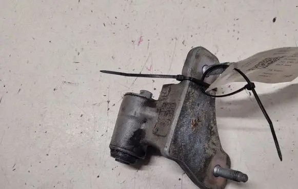 Mercedes-Benz E W212 Front door upper hinge