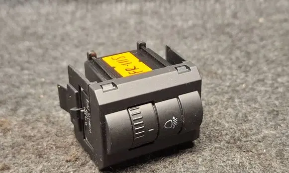 Skoda Octavia Mk3 (5E) Headlight level height control switch 5E0941333A