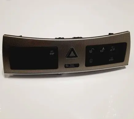 Mercedes-Benz CLK A209 C209 Hazard light switch A2096890031