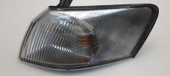 Toyota Camry Front indicator light